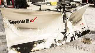  New SnowEx 7.5 SS RDV Model, V-plow Flare Top, Trip edge Stainless Steel V-Plow, Automatixx Attachment System